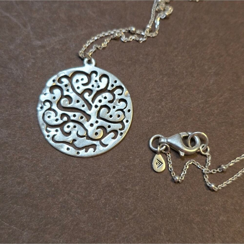 Silpada Cut Above Necklace N2328 Sterling Silver Filigree Circle Bead Chain
